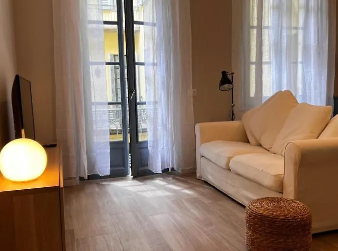 Velasca Pearl